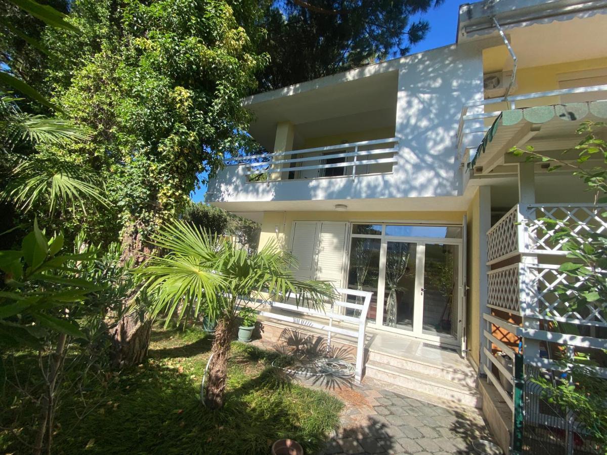 A Cozy Duplex In The Lalzi Bay Βίλα Δυρράχιο Εξωτερικό φωτογραφία